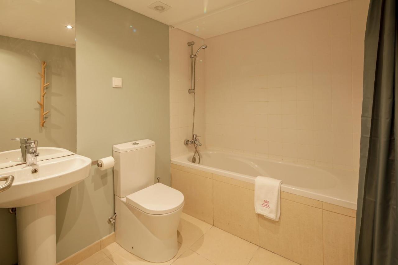 Chiado Premium Two Bedroom Apartment By Les Deux Mariettes Lisboa المظهر الخارجي الصورة